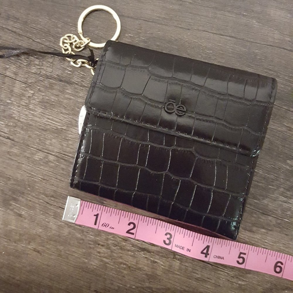 Cloe Black Faux Gator Skin Keychain Wallet